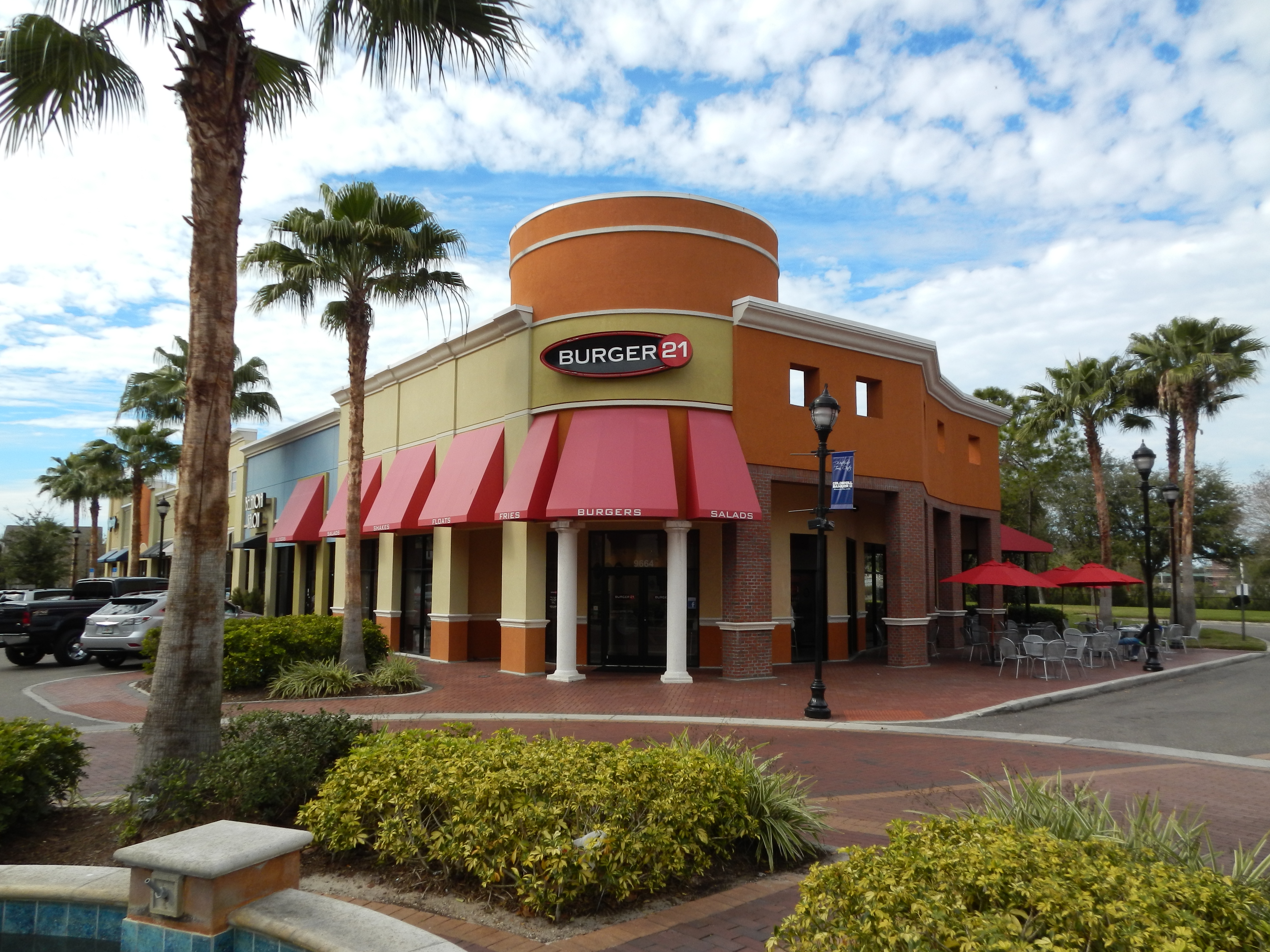 Burger 21 in West Chase, Tampa, FL